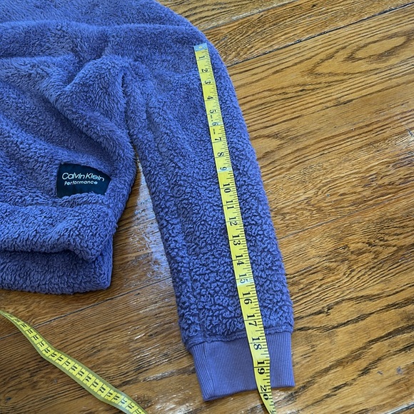 Calvin Klein Performance purple mock turtleneck pullover. Polyester. Large. - Picture 9 of 9